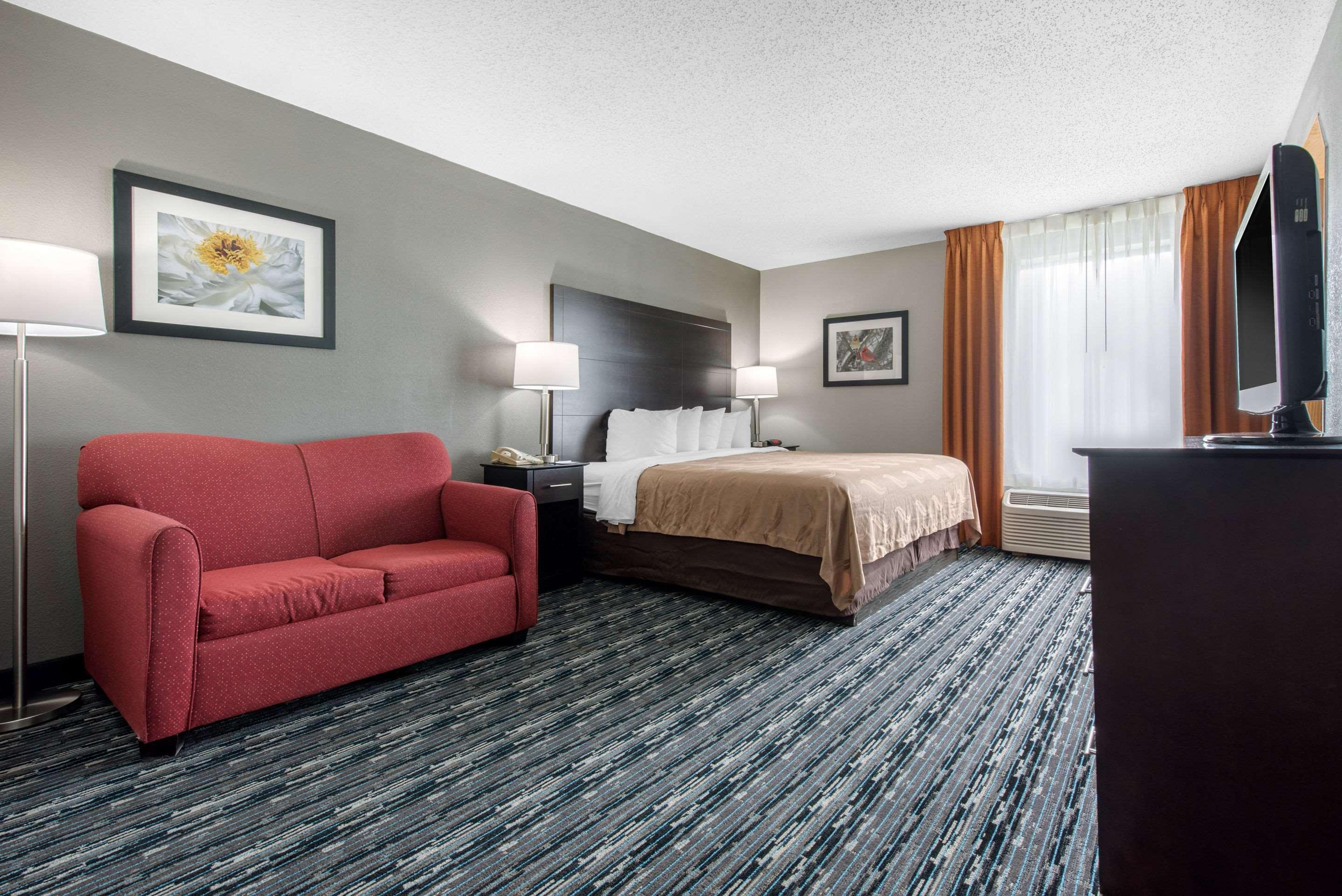 Quality Inn & Suites Brownsburg - Indianapolis West Kültér fotó