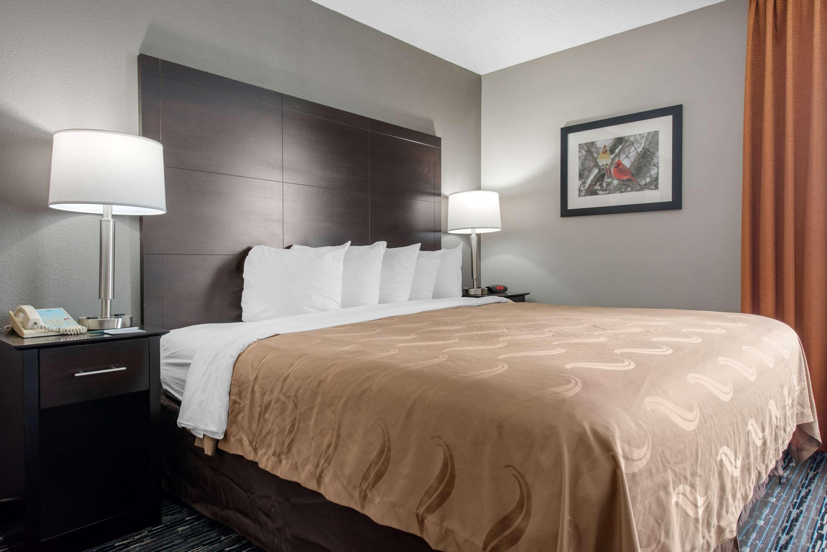 Quality Inn & Suites Brownsburg - Indianapolis West Kültér fotó