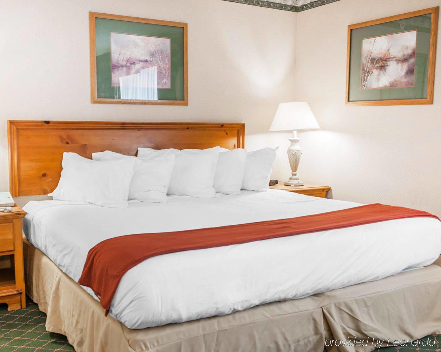 Quality Inn & Suites Brownsburg - Indianapolis West Kültér fotó